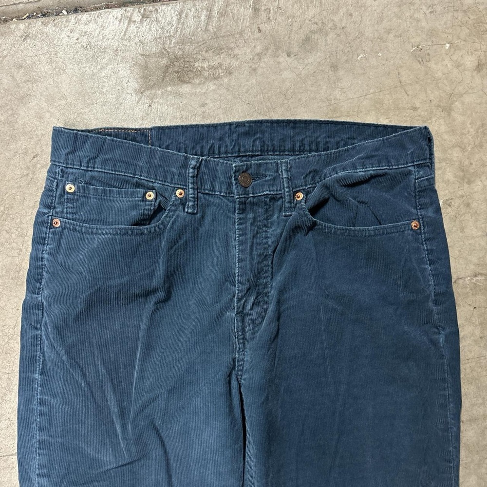 Levi's Men's Corduroy Pants in Dark Blue